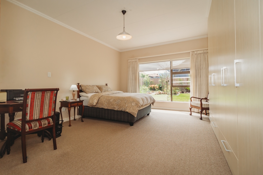 3 Bedroom Property for Sale in Earls Court Lifestyle Estate Western Cape